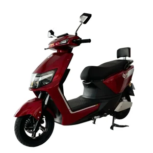 Scooters eléctricos GreenLine para movilidad urbana en Pucallpa e Iquitos