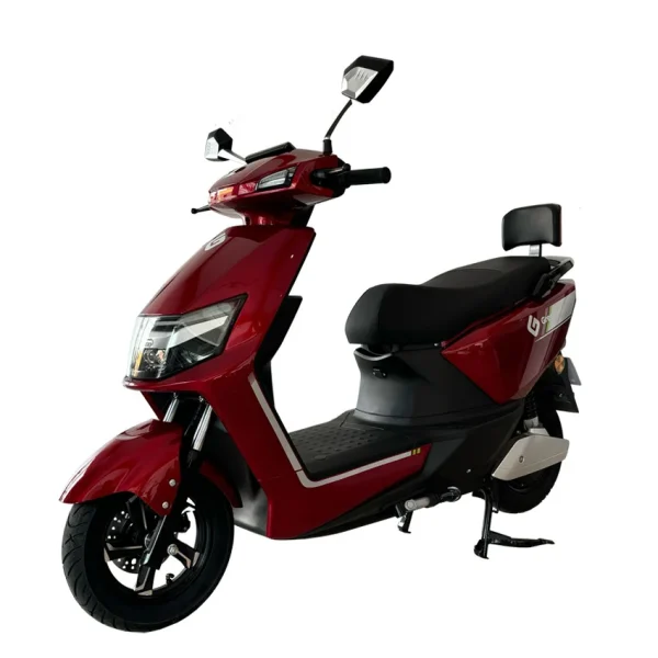 Scooters eléctricos GreenLine para movilidad urbana en Pucallpa e Iquitos