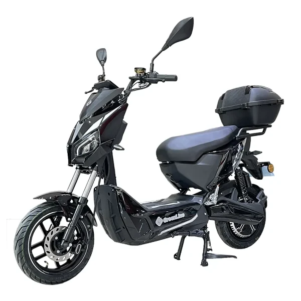 Moto eléctrica GreenLine XT-12 color negro en Pucallpa e Iquitos