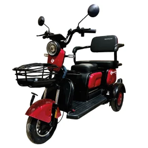 Trimoto eléctrica GreenLine TM6 roja – Transporte urbano seguro
